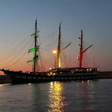 Apartment Dimora Collina 2 *