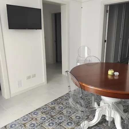 Dimora Collina 2 *