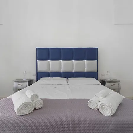 Semesterbostad Dimora Collina 2 *