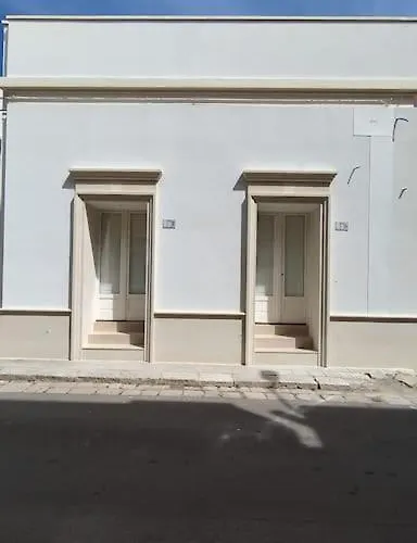 Apartment Dimora Collina 2 *