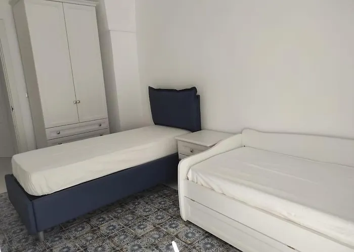 Apartment Dimora Collina 2 *