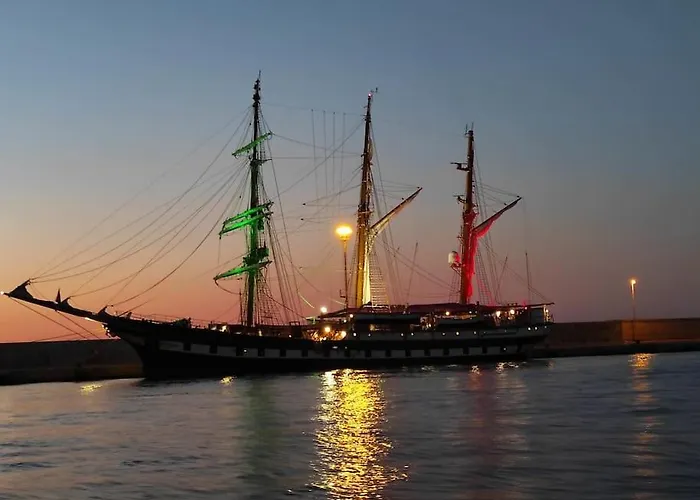 Apartment Dimora Collina 2 *